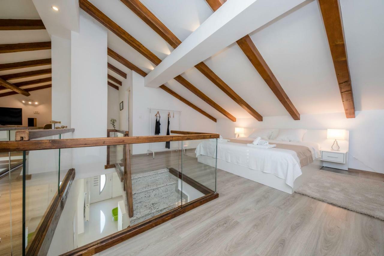 Villa Bella Banjol Exterior foto